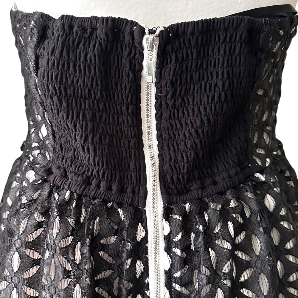 Motherhood Maternity Black Geometric Lace Knee Length Strapless Dress Size M - Picture 10 of 10